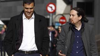 El 'regalo' de Sánchez a Iglesias con RTVE dinamita puentes con un indignado PNV